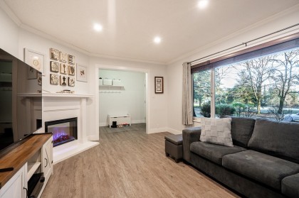 Photo 8 at 1668 Connaught Drive, Lower Mary Hill, Port Coquitlam