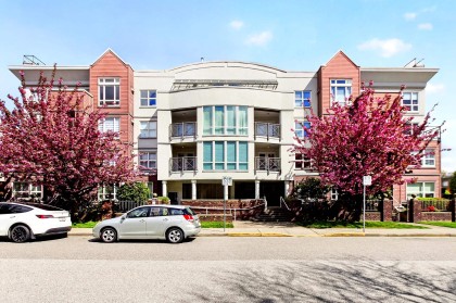 Photo 1 at 208 - 2335 Whyte Avenue, Central Pt Coquitlam, Port Coquitlam
