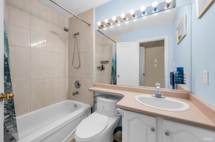 Photo 13 at 73 - 2450 Hawthorne Avenue, Central Pt Coquitlam, Port Coquitlam