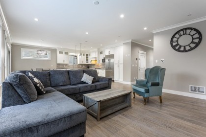Photo 6 at 20417 Hartnell Avenue, Northwest Maple Ridge, Maple Ridge