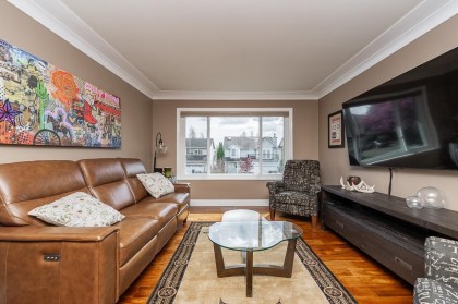 Photo 11 at 1741 Pekrul Place, Lower Mary Hill, Port Coquitlam