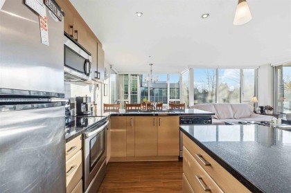Photo 13 at 308 - 12069 Harris Road, Central Meadows, Pitt Meadows