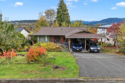 Photo 1 at 1507 Elinor Crescent, Mary Hill, Port Coquitlam