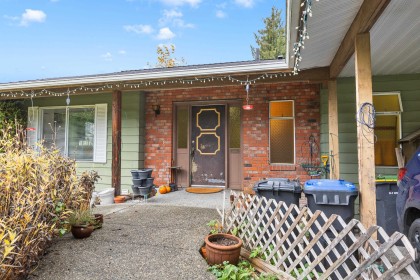Photo 5 at 1507 Elinor Crescent, Mary Hill, Port Coquitlam