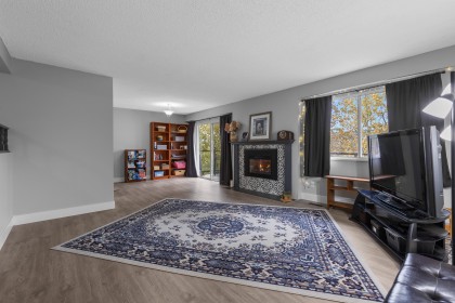 Photo 10 at 1507 Elinor Crescent, Mary Hill, Port Coquitlam