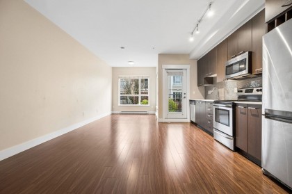 Photo 11 at 206 - 2473 Atkins Avenue, Central Pt Coquitlam, Port Coquitlam
