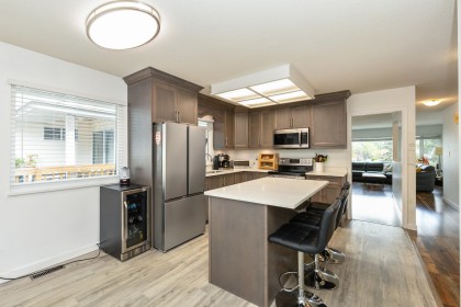 Photo 12 at 3843 Toronto Street, Oxford Heights, Port Coquitlam