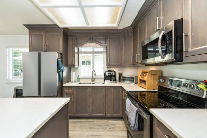 Photo 10 at 3843 Toronto Street, Oxford Heights, Port Coquitlam