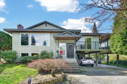 Photo 1 at 12377 Dawson Place, Northwest Maple Ridge, Maple Ridge