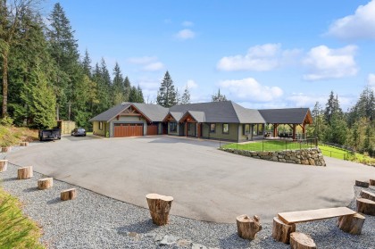 Photo 1 at 9960 Lindsay Terrace, Mission BC, Mission