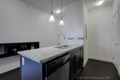 Photo 6 at 411 - 2330 Shaughnessy Street, Central Pt Coquitlam, Port Coquitlam