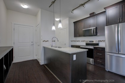 Photo 3 at 411 - 2330 Shaughnessy Street, Central Pt Coquitlam, Port Coquitlam