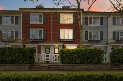 Photo 1 at 4032 - 2655 Bedford Street, Central Pt Coquitlam, Port Coquitlam