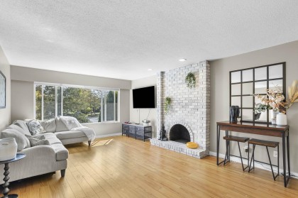Photo 4 at 12411 Blanshard Street, Northwest Maple Ridge, Maple Ridge