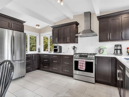 Photo 10 at 1975 Routley Avenue, Lower Mary Hill, Port Coquitlam