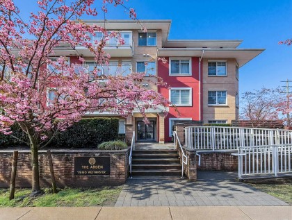 Photo 1 at 401 - 1990 Westminster Avenue, Glenwood PQ, Port Coquitlam