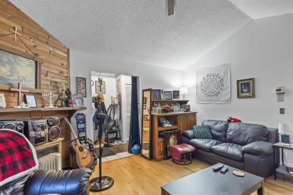 Photo 10 at 33132 Myrtle Avenue, Mission BC, Mission
