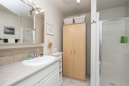 Photo 15 at 12845 Sylvester Road, Durieu, Mission