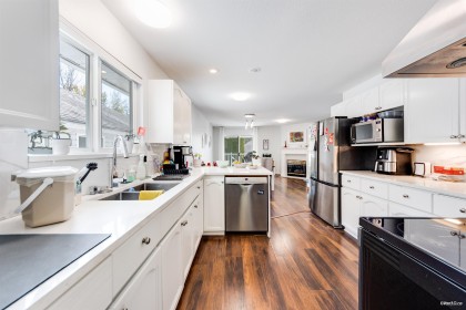Photo 11 at 1236 Chelsea Avenue, Oxford Heights, Port Coquitlam