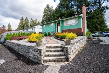 Photo 3 at 1710 Western Drive, Mary Hill, Port Coquitlam