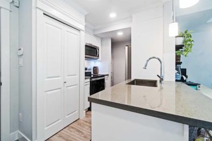Photo 11 at 104 - 2229 Atkins Avenue, Central Pt Coquitlam, Port Coquitlam
