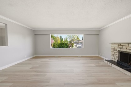 Photo 4 at 3561 York Street, Glenwood PQ, Port Coquitlam