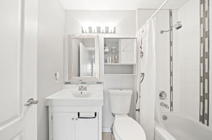 Photo 19 at 303 - 2429 Hawthorne Avenue, Central Pt Coquitlam, Port Coquitlam