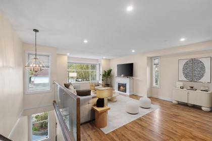 Photo 2 at 19416 123 Avenue, Mid Meadows, Pitt Meadows