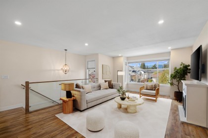 Photo 1 at 19416 123 Avenue, Mid Meadows, Pitt Meadows