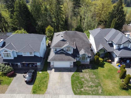 Photo 3 at 23623 Tamarack Lane, Albion, Maple Ridge