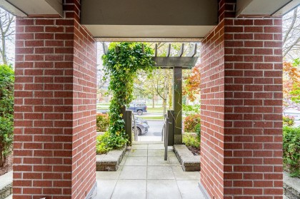 Photo 27 at 114 - 2468 Atkins Avenue, Central Pt Coquitlam, Port Coquitlam