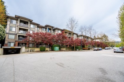 Photo 2 at 114 - 2468 Atkins Avenue, Central Pt Coquitlam, Port Coquitlam