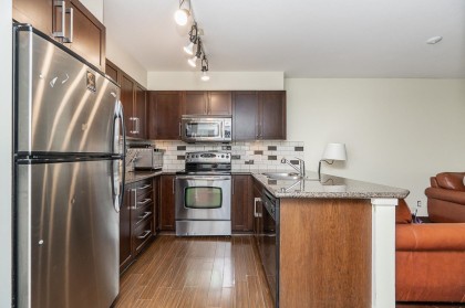 Photo 6 at 114 - 2468 Atkins Avenue, Central Pt Coquitlam, Port Coquitlam