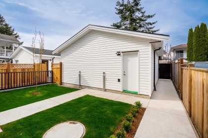 Photo 35 at 102 - 1619 Manning Avenue, Glenwood PQ, Port Coquitlam