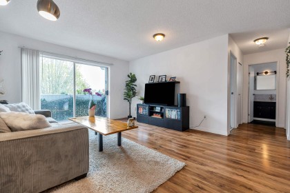 Photo 5 at 311 - 2055 Suffolk Avenue, Glenwood PQ, Port Coquitlam