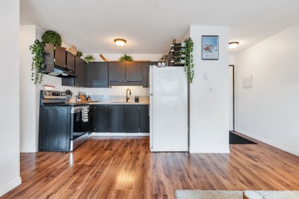 Photo 10 at 311 - 2055 Suffolk Avenue, Glenwood PQ, Port Coquitlam