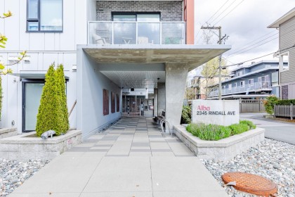 Photo 3 at 313 - 2345 Rindall Avenue, Central Pt Coquitlam, Port Coquitlam