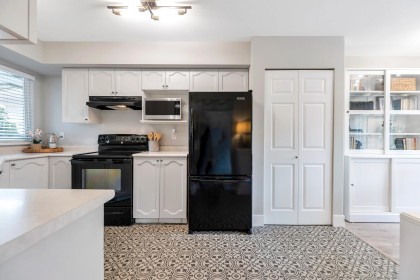 Photo 7 at 6 - 12268 189a Street, Central Meadows, Pitt Meadows