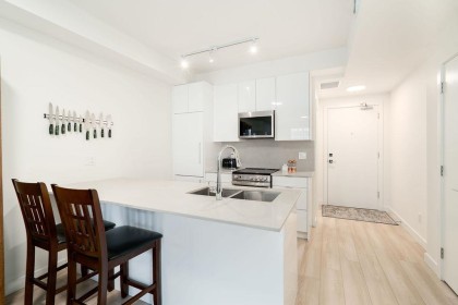 Photo 10 at 208 - 11913 Burnett Street, East Central, Maple Ridge