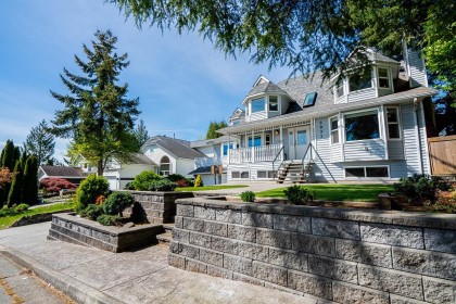 Photo 2 at 3933 Toronto Street, Oxford Heights, Port Coquitlam