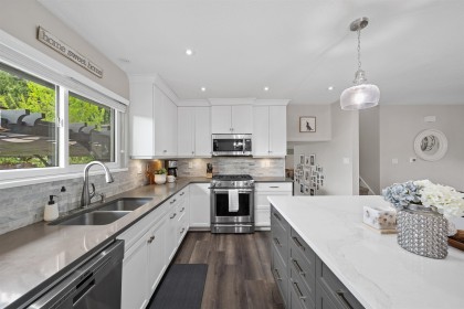Photo 11 at 11923 194b Street, Central Meadows, Pitt Meadows