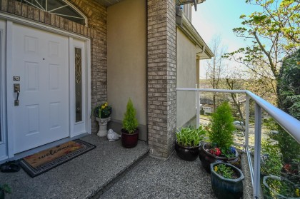 Photo 2 at 2 - 915 Fort Fraser Rise, Citadel PQ, Port Coquitlam