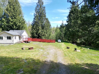 Photo 6 at 9126 Clay Street, Mission-West, Mission