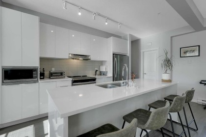 Photo 7 at 2802 - 23061 Lougheed Avenue, East Central, Maple Ridge