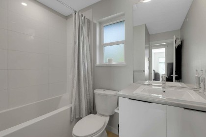 Photo 24 at 2802 - 23061 Lougheed Avenue, East Central, Maple Ridge