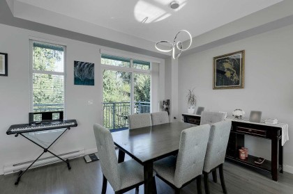 Photo 11 at 2802 - 23061 Lougheed Avenue, East Central, Maple Ridge