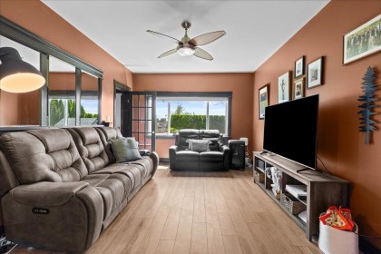 Photo 3 at 33345 3rd Avenue, Mission BC, Mission