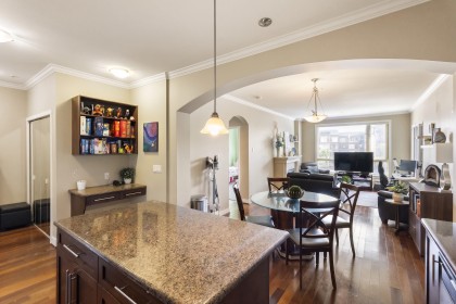 Photo 7 at 320 - 2628 Maple Street, Central Pt Coquitlam, Port Coquitlam