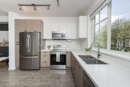 Photo 10 at 51 - 2423 Avon Place, Riverwood, Port Coquitlam