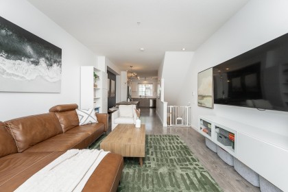 Photo 4 at 51 - 2423 Avon Place, Riverwood, Port Coquitlam